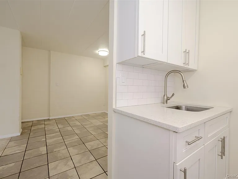 3 Duryea Pl #1D — Photo 7