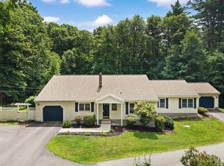 34 Old Milford Rd, Amherst, NH 03031