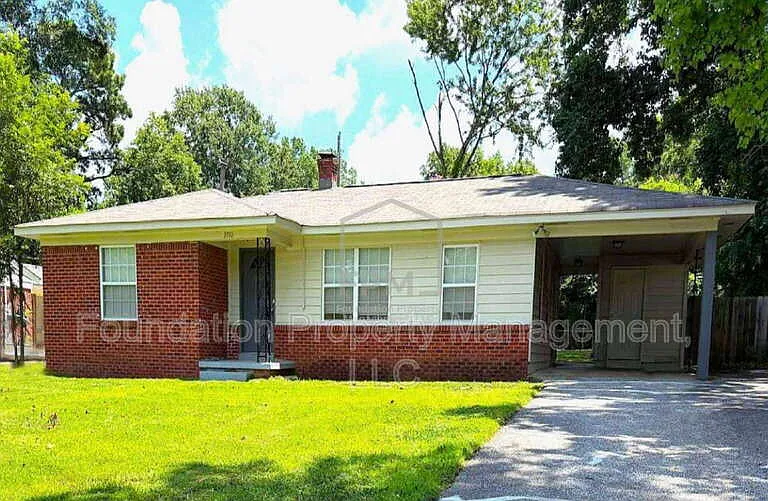 3710 Elm Park Rd — Photo 1