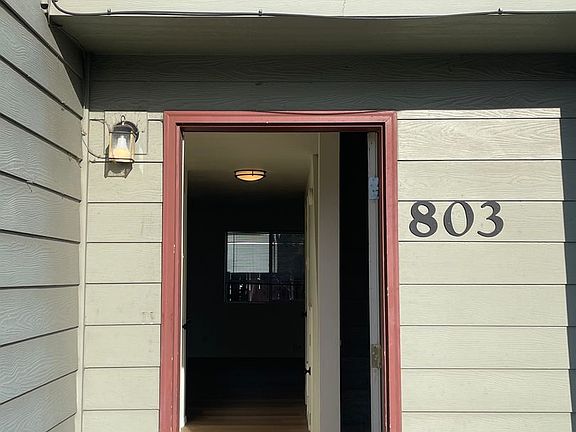 2nd image of 803-899 NW 10th St #803