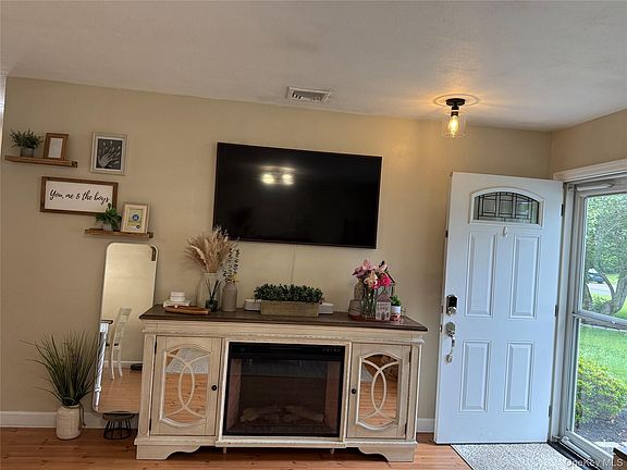 5th image of 161 Hawkins Road