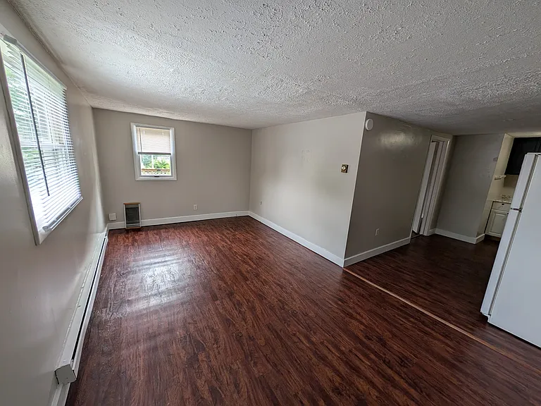 235 Maud Ave #1 — Photo 1