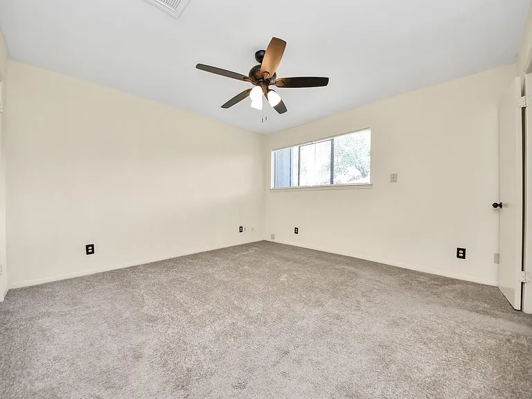 9001 Imogene St #A — Photo 25