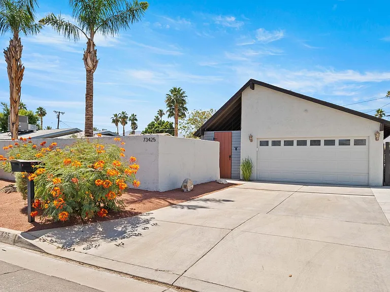 73425 San Nicholas Ave — Photo 2