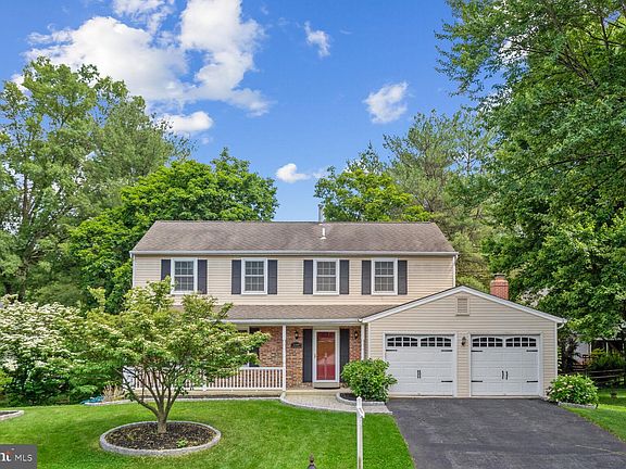 2nd image of 15509 Moravia Ct