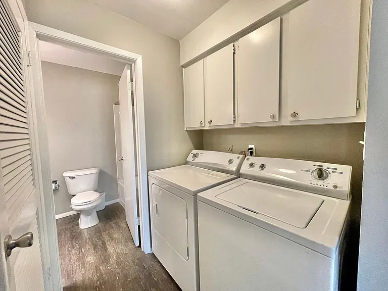 322 Heritage Ct — Photo 11