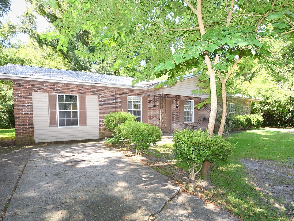 1171 4th Ave, Chipley, FL 32428 Zillow