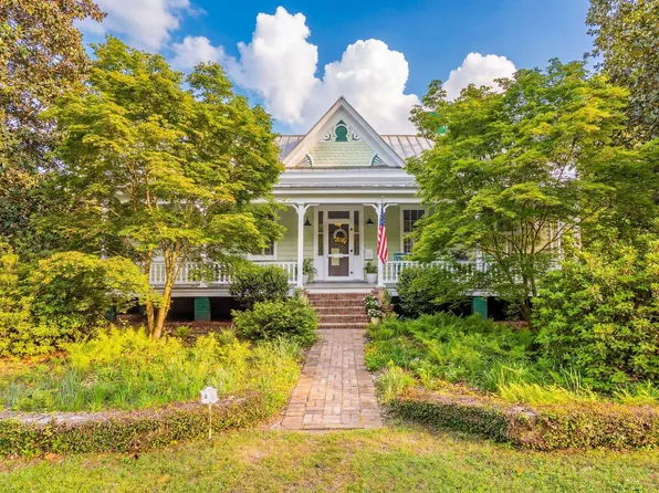 317 Sumter Ave, Summerville, SC 29483