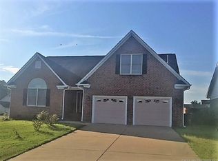 505 Foxdenton Pl, Fayetteville, NC 28303
