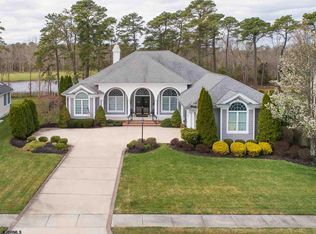 23 Pebble Beach Dr, Egg Harbor Township, NJ 08234