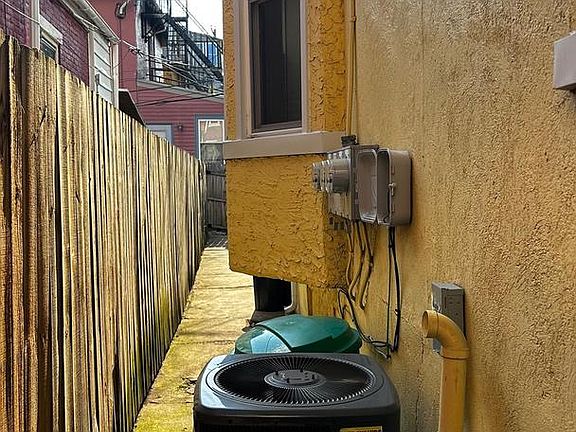 5th image of 310 N 4th St