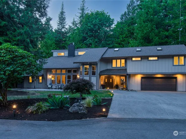 15128 Baker Heights Road, Mount Vernon, WA 98273