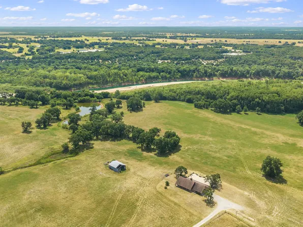 10500 S Greasy Bend Loop, Mannsville, OK 73447