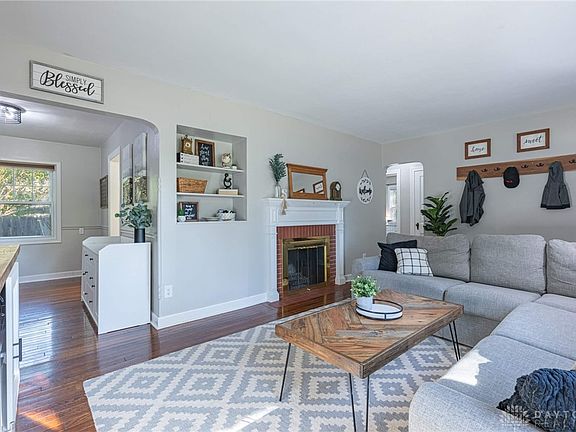 2nd image of 52 Lucas Dr