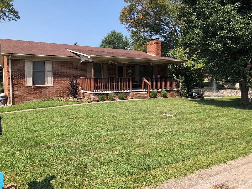 1st image of 14 Robyn Dr