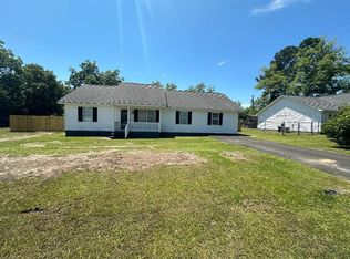 141 Royal Cir, Fitzgerald, GA 31750