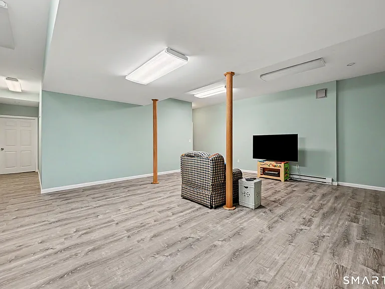 56 Barholm Ave — Photo 20