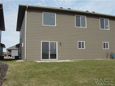 4th image of 9013 W 32nd St