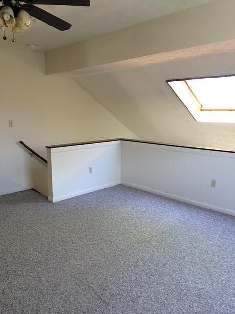 1st image of 7477 Huntington Dr