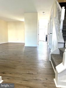 10 Warren Pl, Newark, DE, 19702