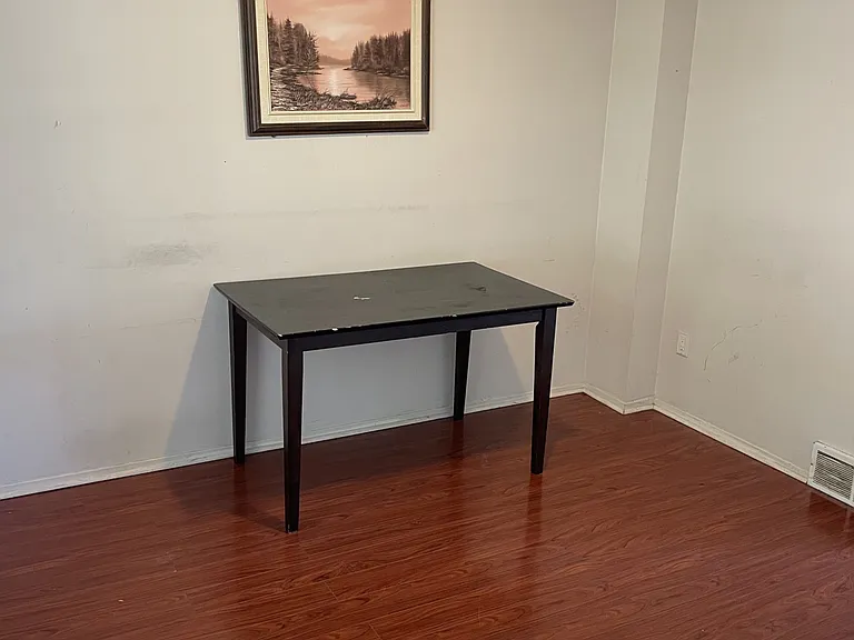 699 Scottsdale Dr — Photo 7