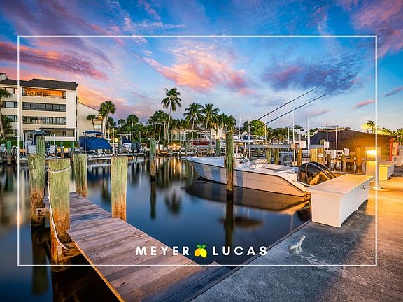 5th image of 426 Coral Cove Dr