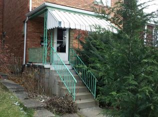 3915 Lydia St, Pittsburgh, PA 15207