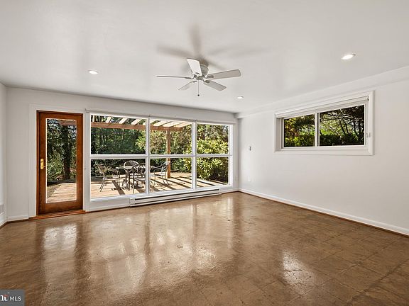 4th image of 6523 Kerns Rd