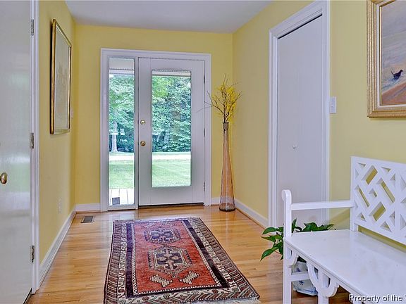 3rd image of 677 Fairfax Way