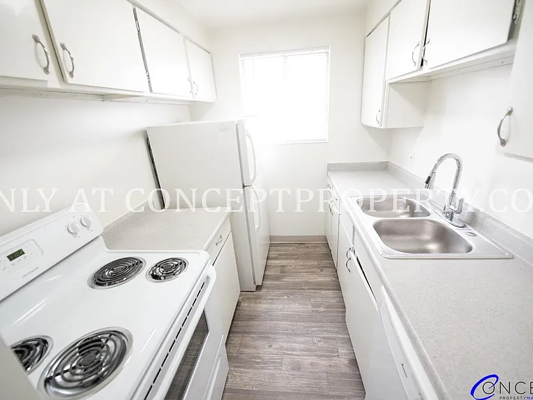 Summit View — Photo 15
