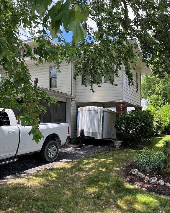 404 E Walnut St, Robinson, IL 62454 Zillow