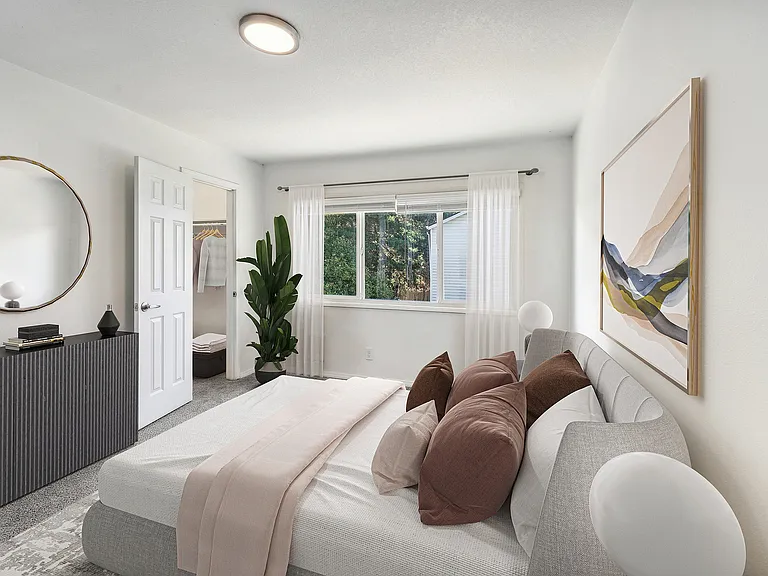 Alturas Vose Townhomes — Photo 5