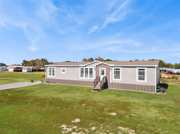 1193 NW 12th Ln, Lake Panasoffkee, FL 33538