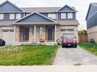 19 Manhattan Ct, Saint Catharines, ON L2R 0B8