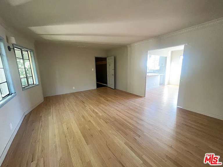 1241 N Crescent Heights Blvd #1243D — Photo 4
