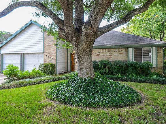 LOW TAXES, NO MUD AND NO HOA!