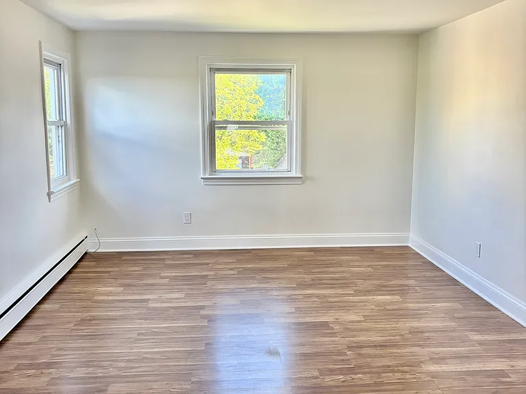 6 Hillside Pl — Photo 12