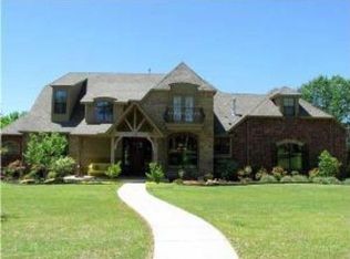 4016 Calm Waters Way, Edmond, OK 73034