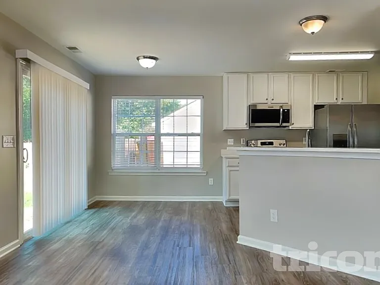 2120 Clear Brooke Dr — Photo 4