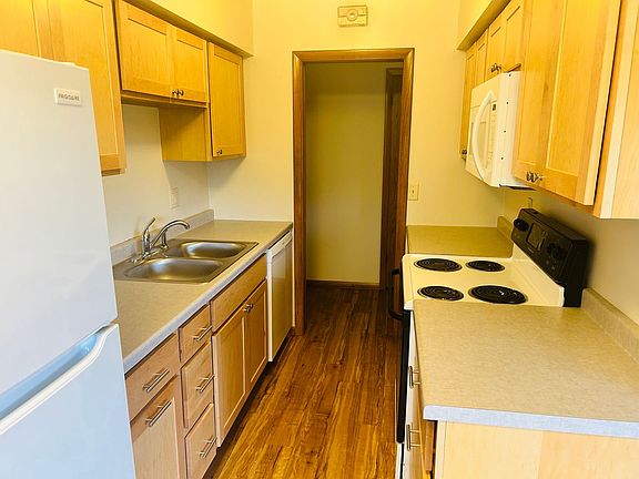 4th image of 4200 1st Ave S #10