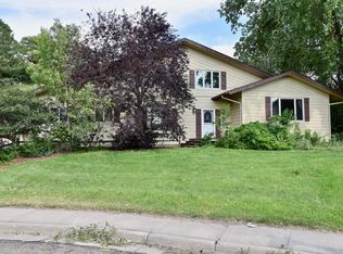 139 River Rd, Pierre, SD 57501