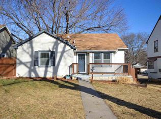 230 W Chestnut St, Junction City, KS 66441