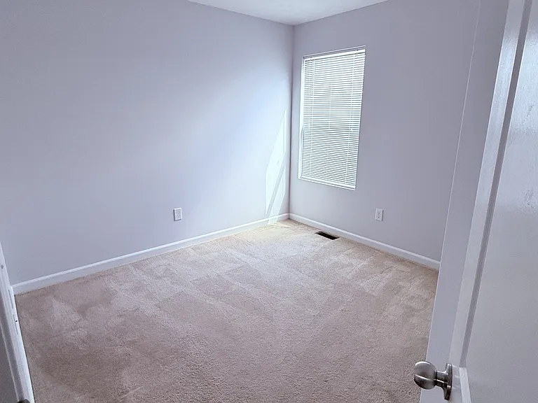 6119 Deansboro Dr — Photo 19