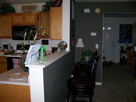 4th image of 2273 Antoinette Way