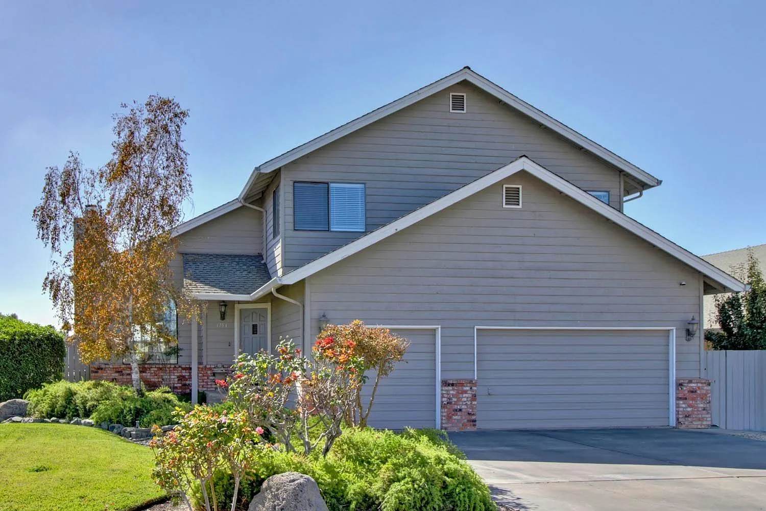 1754 Seal Way photo 1