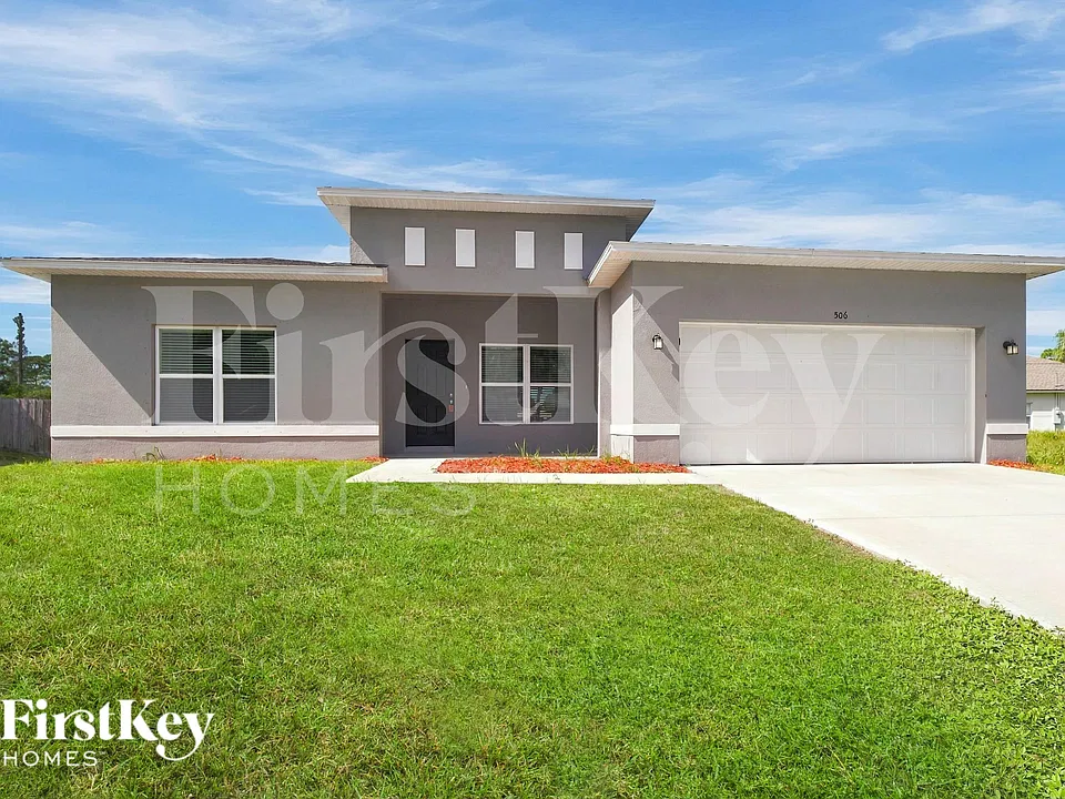 506 White Plains Ave SW