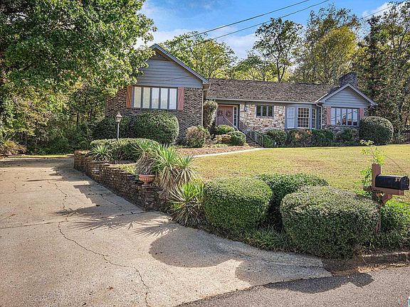 2nd image of 1316 Glenwick Cir