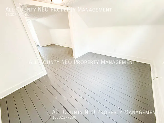 549 Wildwood Ave — Photo 11