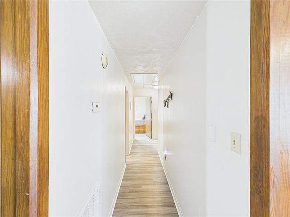 5th image of 2504 Arbor Dr