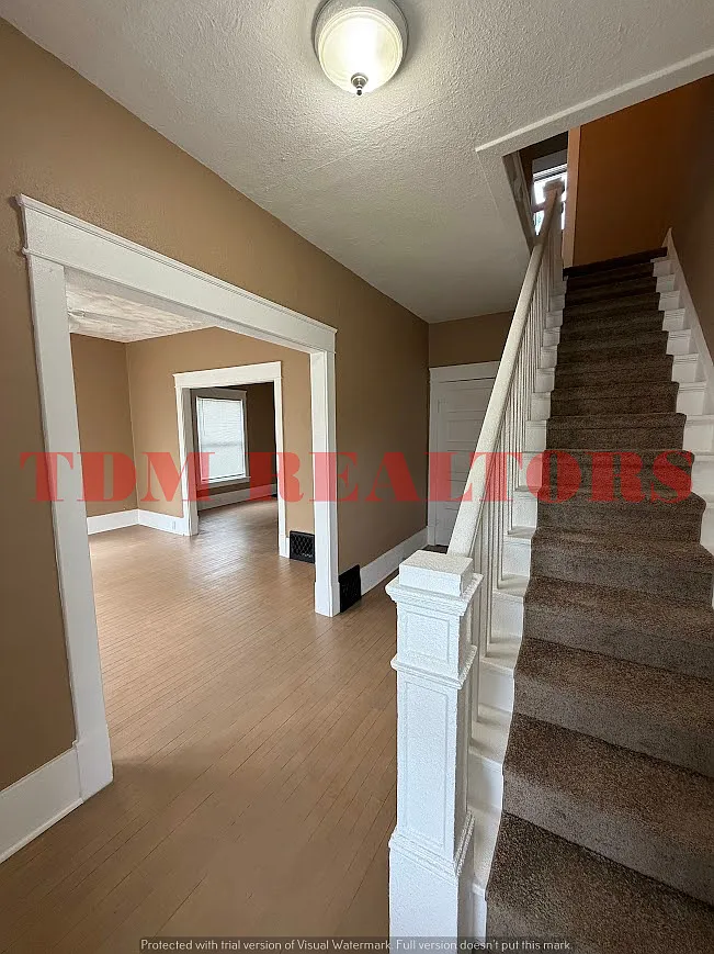 3 bed, 1.5 bath, $1,250 — Photo 1
